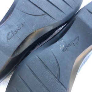 Black Clark's bendable wedge loafer